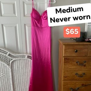 Prom dress never worn